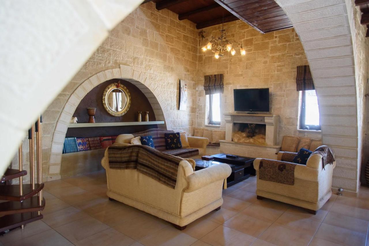 Traditional Stonehouse Vicky Hersonissos  Bagian luar foto