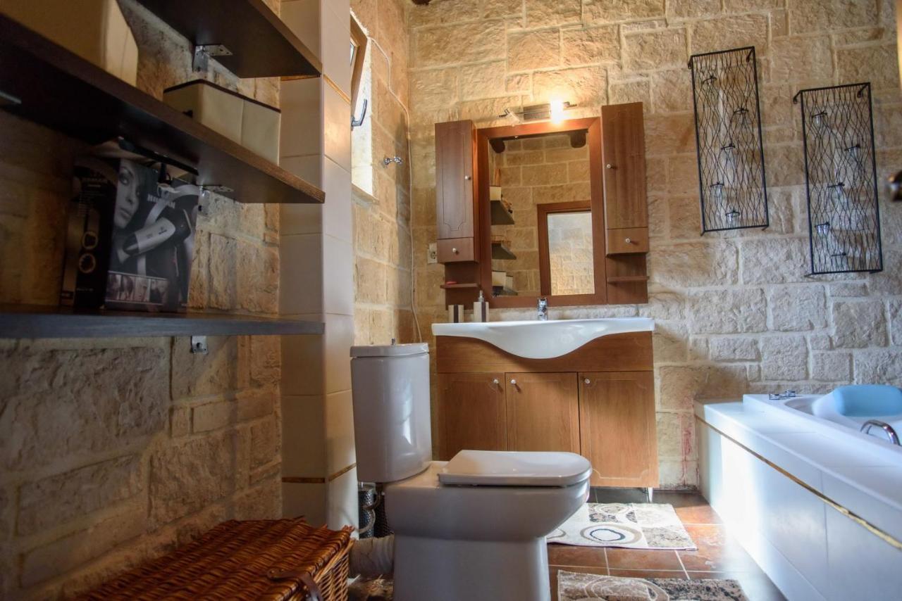 Traditional Stonehouse Vicky Hersonissos  Bagian luar foto