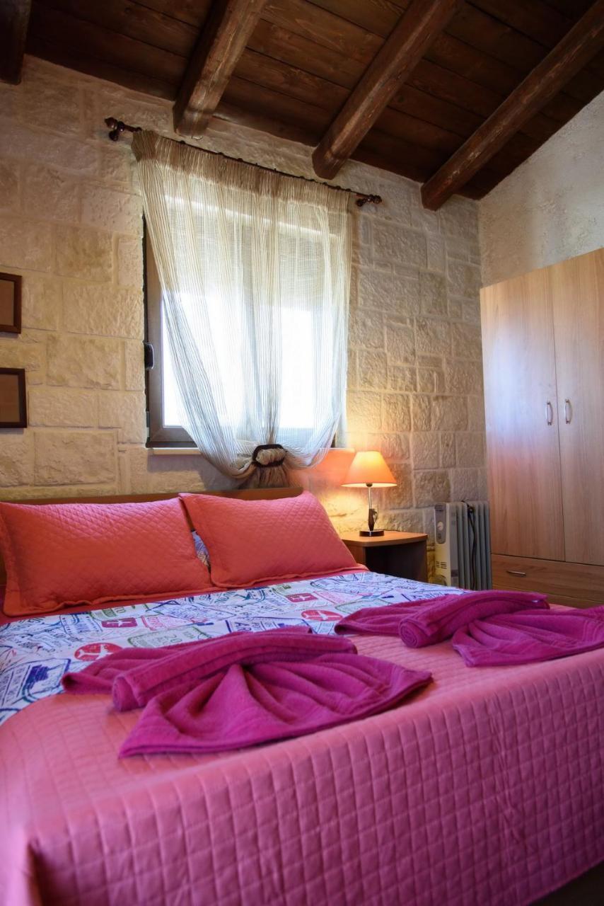 Traditional Stonehouse Vicky Hersonissos  Bagian luar foto