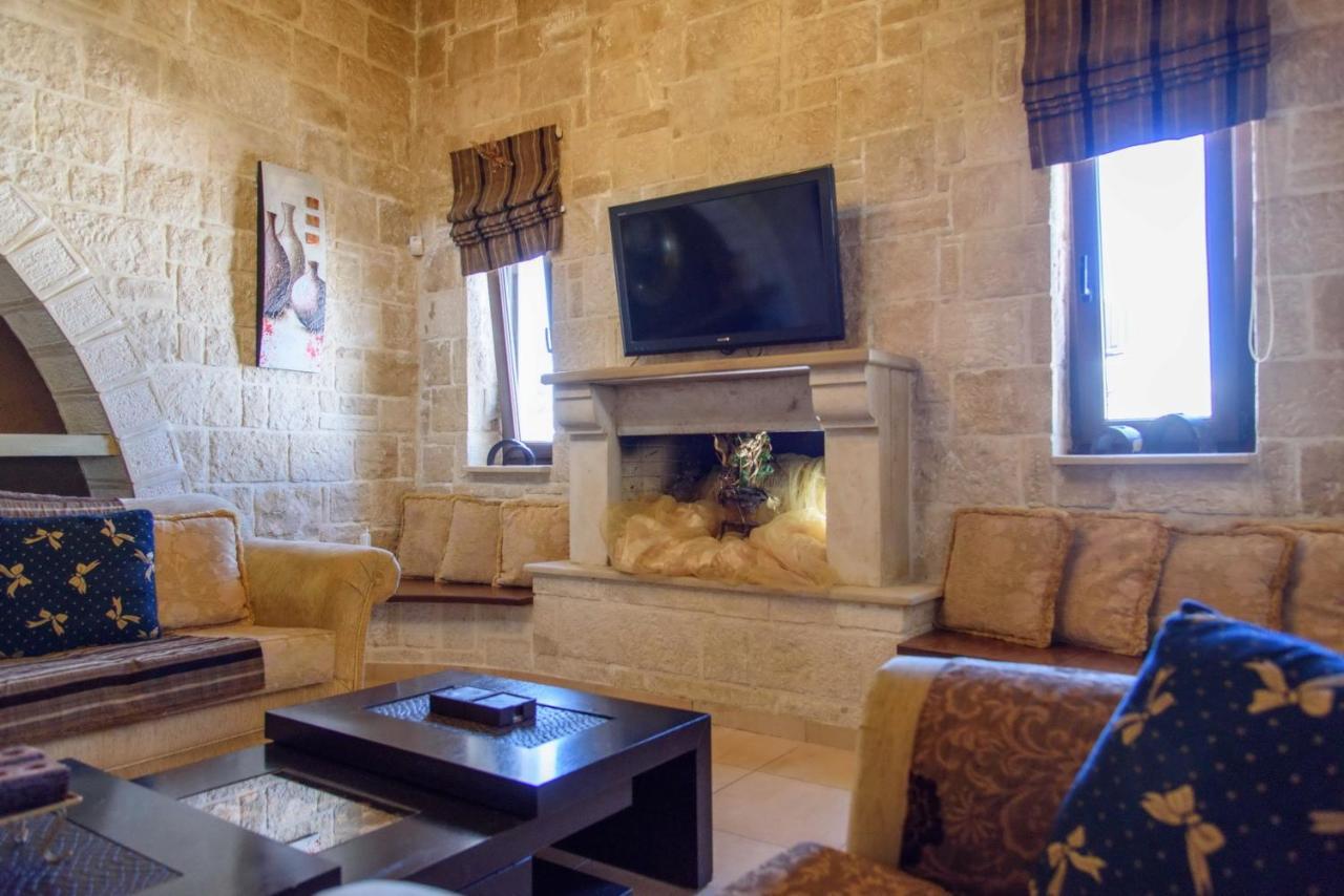 Traditional Stonehouse Vicky Hersonissos  Bagian luar foto