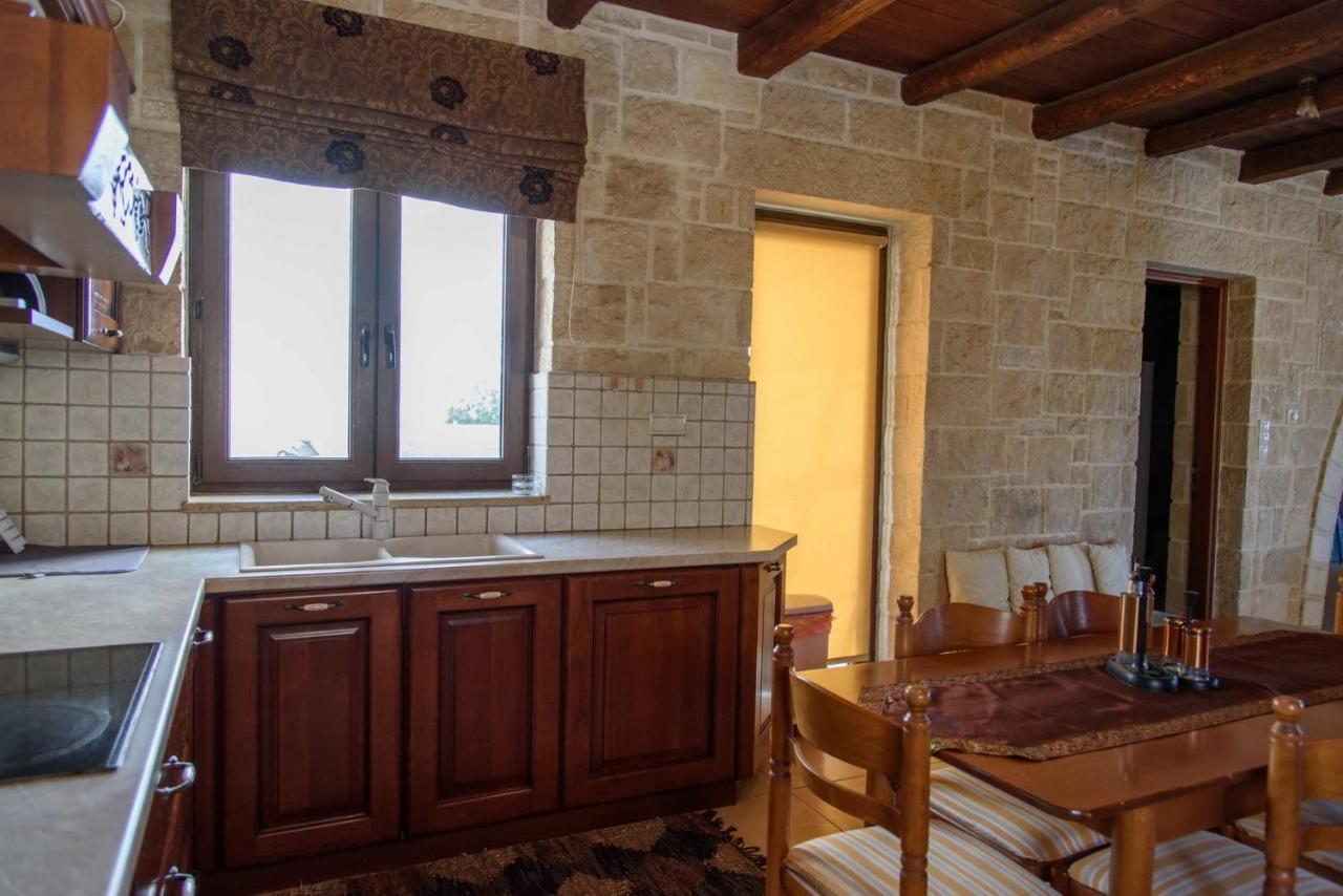 Traditional Stonehouse Vicky Hersonissos  Bagian luar foto